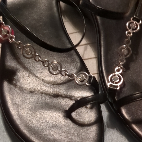 Matisse Black Sandals with Jeweled T-Strap Design - Picture 3 of 6